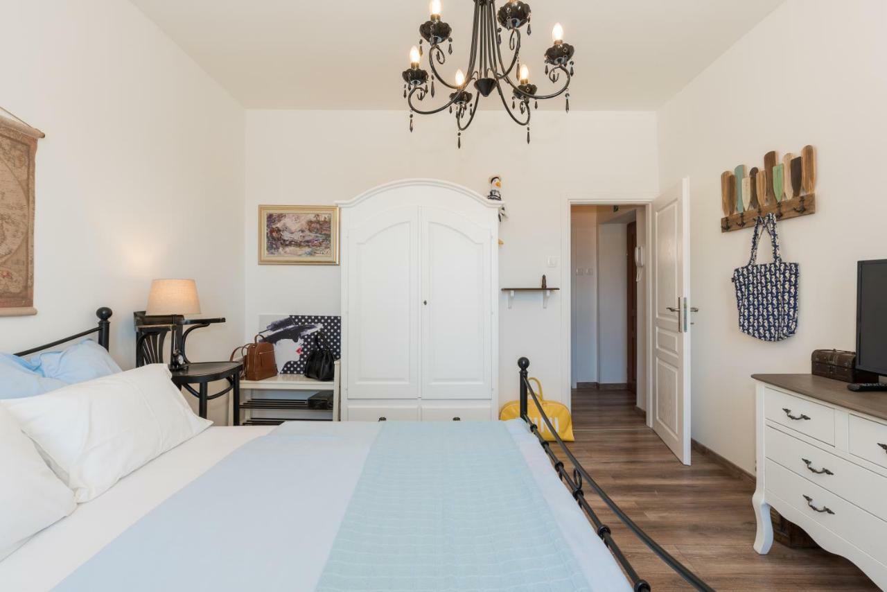 Skipper Suites Novigrad  Екстер'єр фото