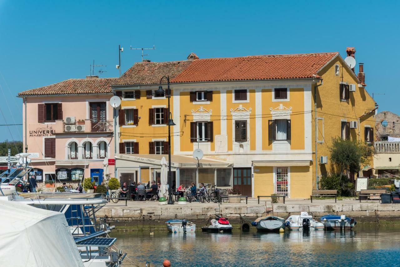Skipper Suites Novigrad  Екстер'єр фото